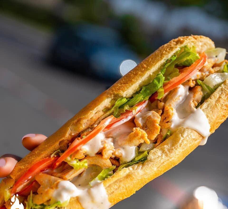 ساندويتش رويال تشكن